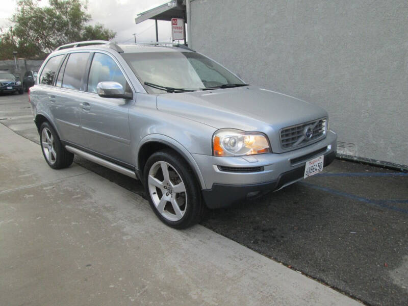 2012 Volvo XC90 for sale at Unique Plaza Auto Sales in Sacramento CA