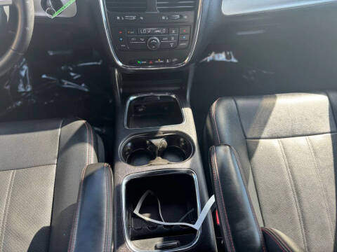 2016 Dodge Grand Caravan R/T