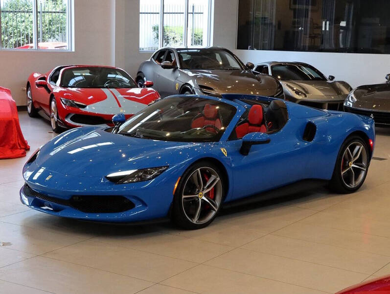 2024 Ferrari 296 GTS