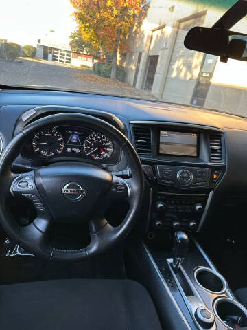 2014 Nissan Pathfinder S