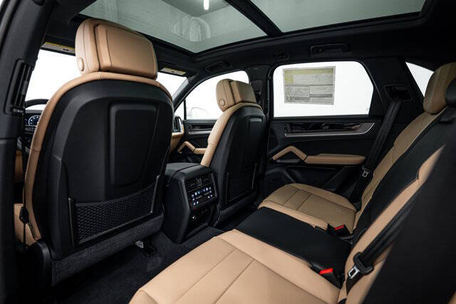 2026 Porsche Cayenne E-Hybrid