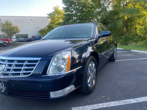 2009 Cadillac DTS for sale at Super Bee Auto in Chantilly VA