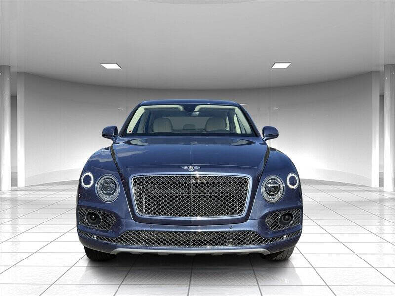 2018 Bentley Bentayga 8
