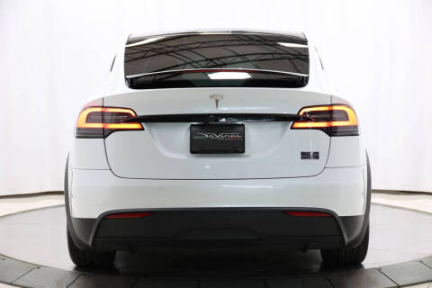 2022 Tesla Model X Plaid
