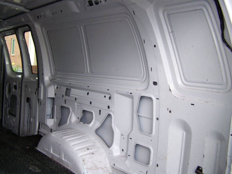 2010 Ford E-Series E-350 SD