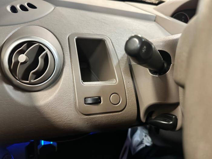 2007 Saturn Ion 2