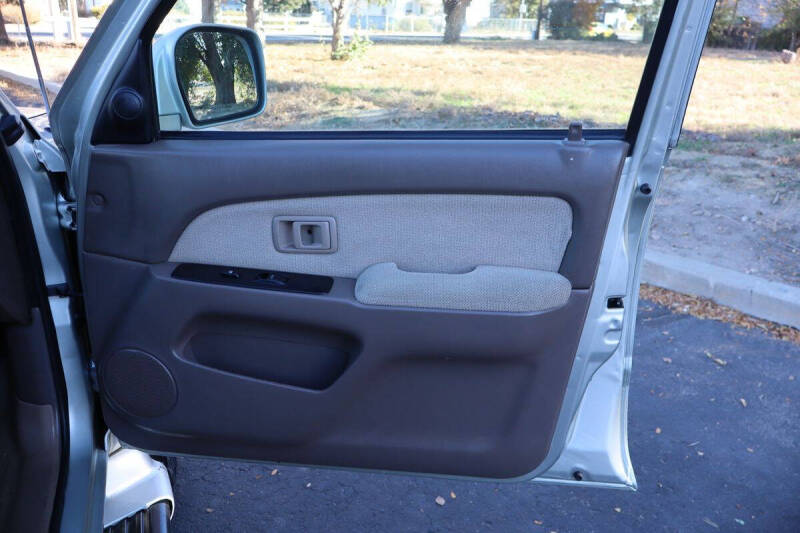 2000 Toyota 4Runner SR5