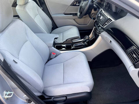 2017 Honda Accord LX