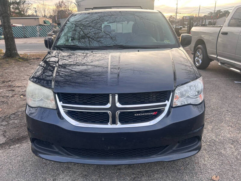 2014 Dodge Grand Caravan SXT 30th Anniversary photo 12