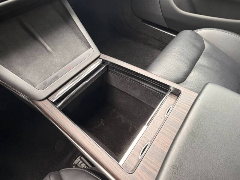 2022 Tesla Model S