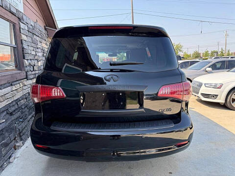 2014 Infiniti QX80