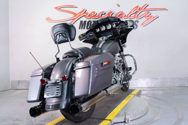 2014 Harley-Davidson Street Glide Special