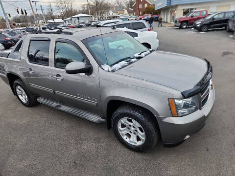 2012 Chevrolet Avalanche LS
