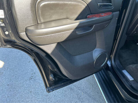 2011 Cadillac Escalade