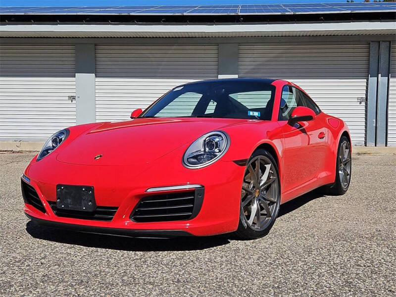 2017 Porsche 911 Carrera