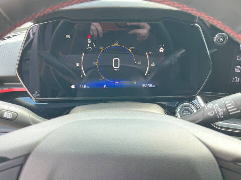 2025 Chevrolet Trax RS