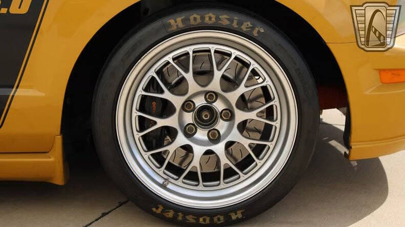 2005 Ford Mustang