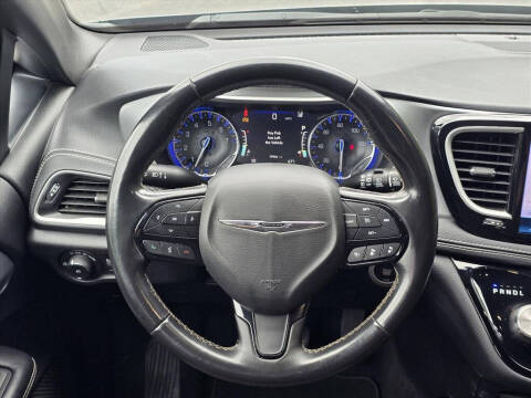 2021 Chrysler Pacifica Touring