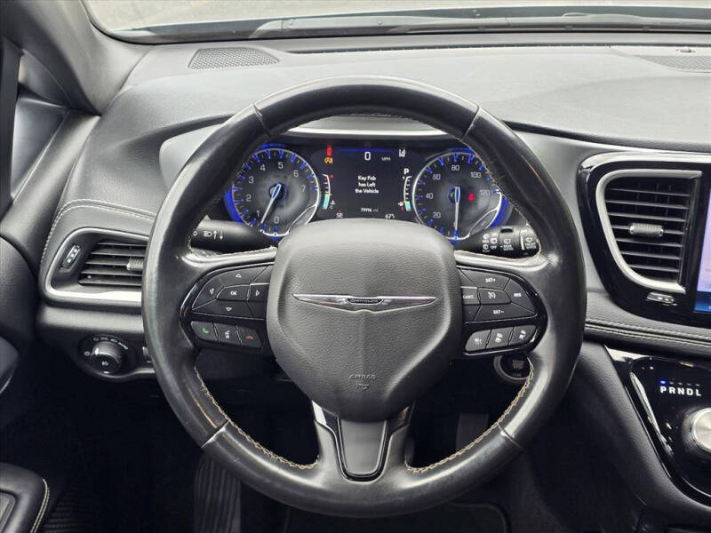 2021 Chrysler Pacifica Touring