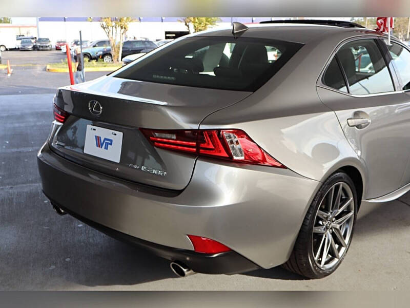 2016 Lexus IS 300