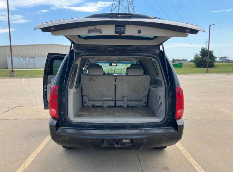 2011 Chevrolet Suburban LT