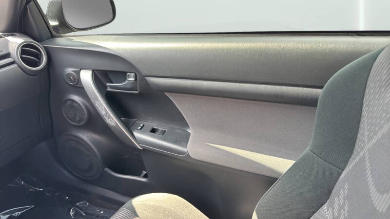 2011 Scion tC