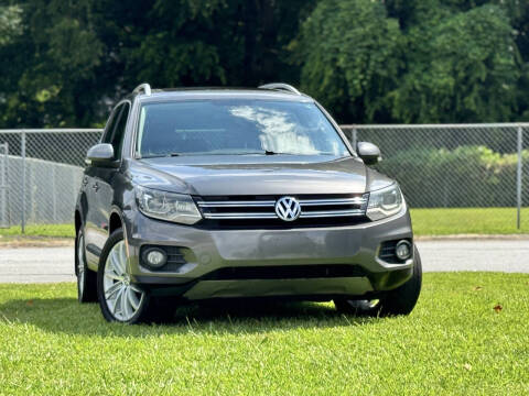 2016 Volkswagen Tiguan 2.0T R-Line 4Motion