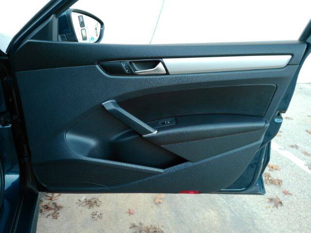 2022 Volkswagen Passat SE