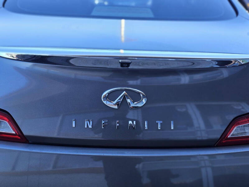 2011 Infiniti G37 Coupe Journey