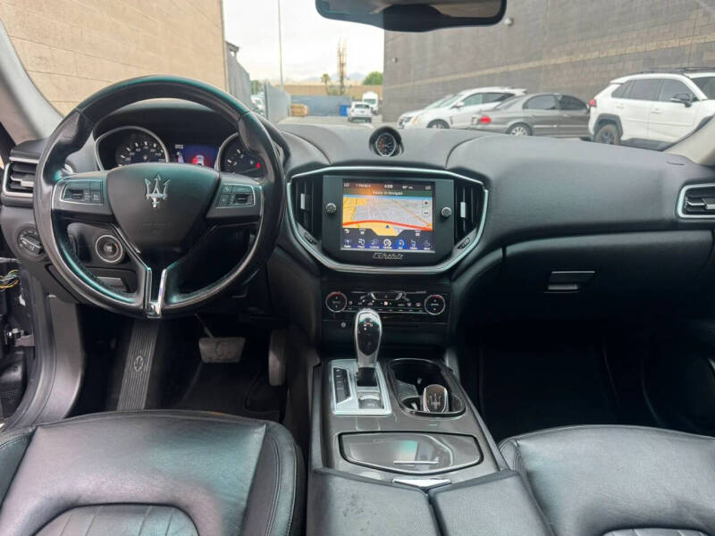 2015 Maserati Ghibli