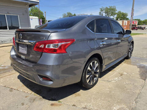 2016 Nissan Sentra SR