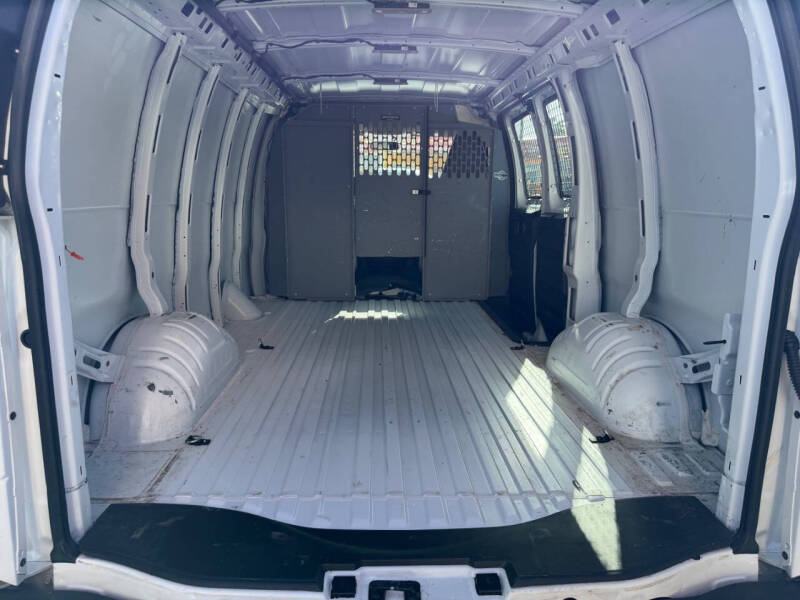 2020 Chevrolet Express 2500