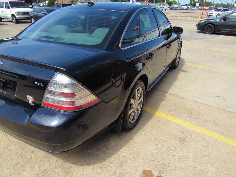 2008 Ford Taurus SEL