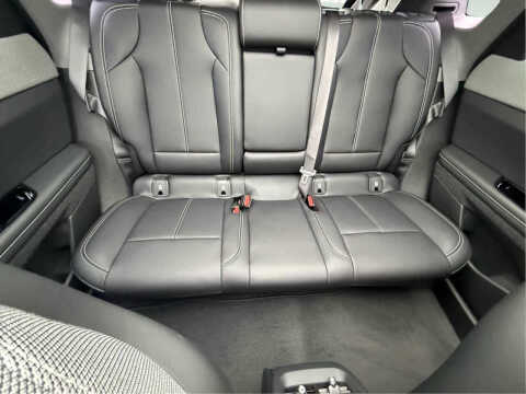 2025 Cadillac OPTIQ Luxury 1