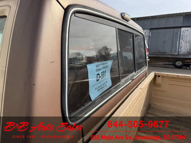 1985 Ford F-150 XLT Lariat