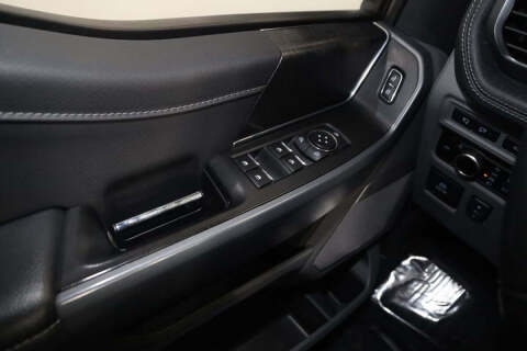 2024 Ford F-150 Lightning Flash