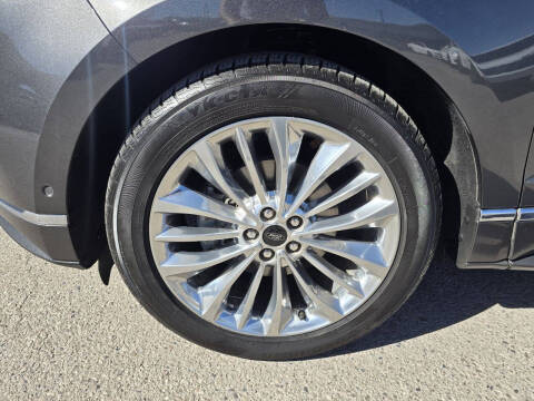 2020 Ford Edge Titanium