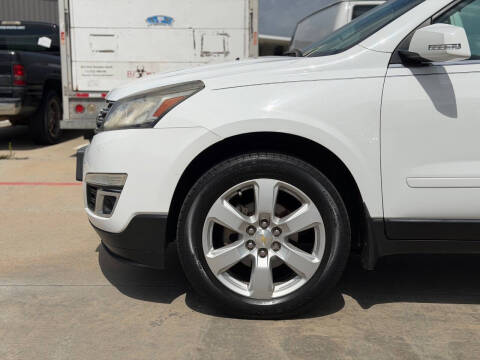2017 Chevrolet Traverse LT