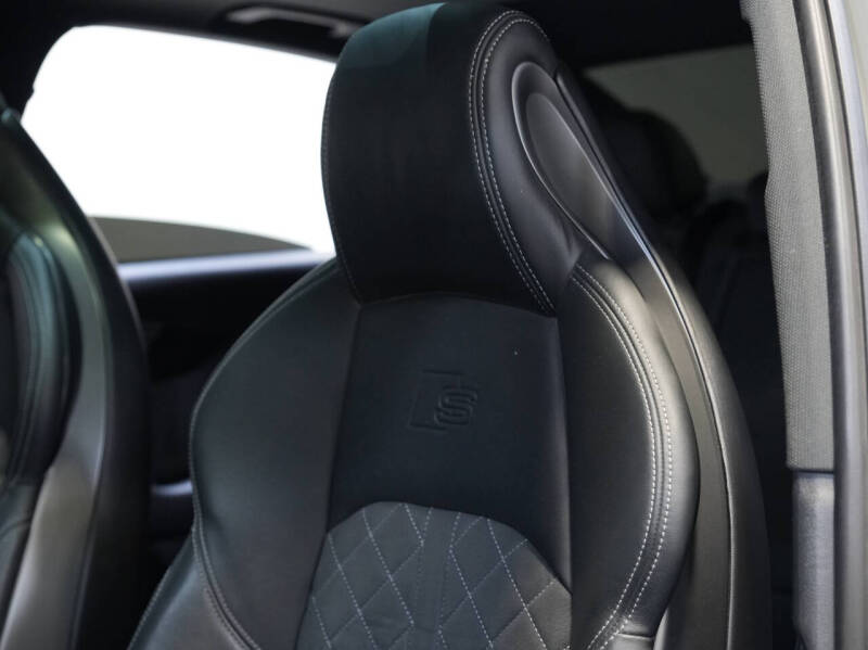 2022 Audi S4 3.0T quattro Premium