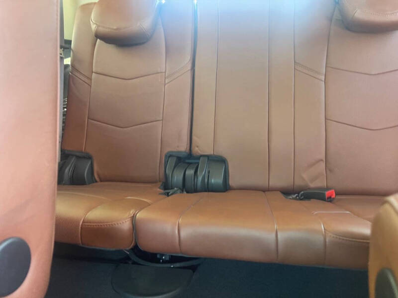 2015 Cadillac Escalade Luxury