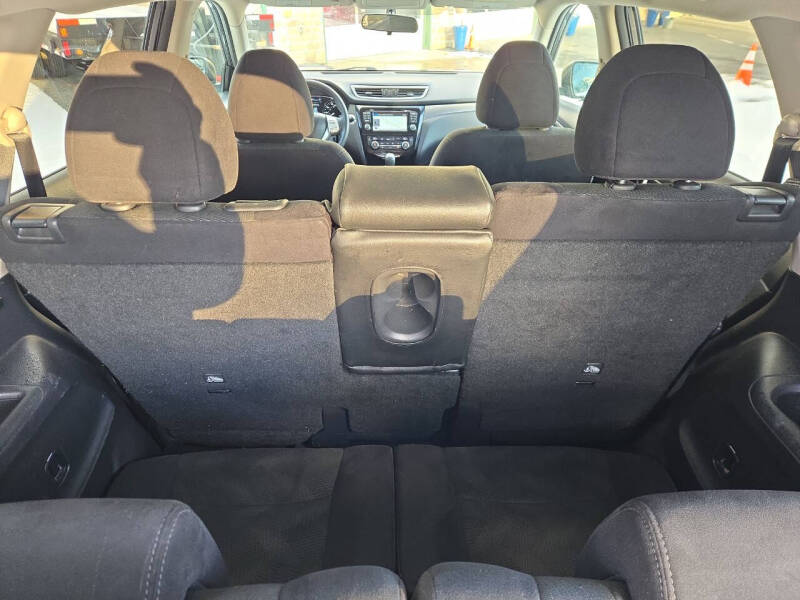 2015 Nissan Rogue SV