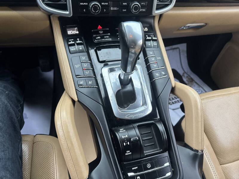 2016 Porsche Cayenne