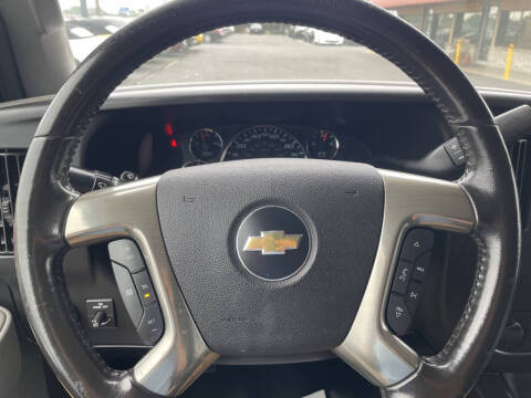 2019 Chevrolet Express 2500