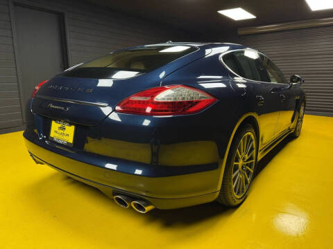 2012 Porsche Panamera