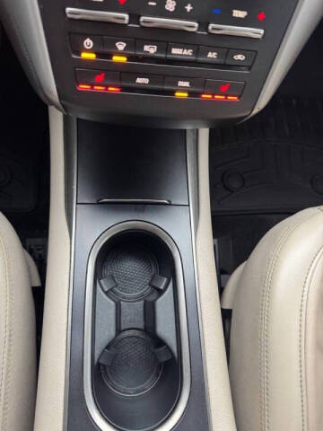 2017 Lincoln MKC Select