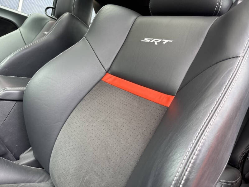 2008 Dodge Challenger SRT8