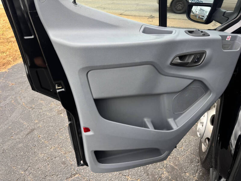 2019 Ford Transit