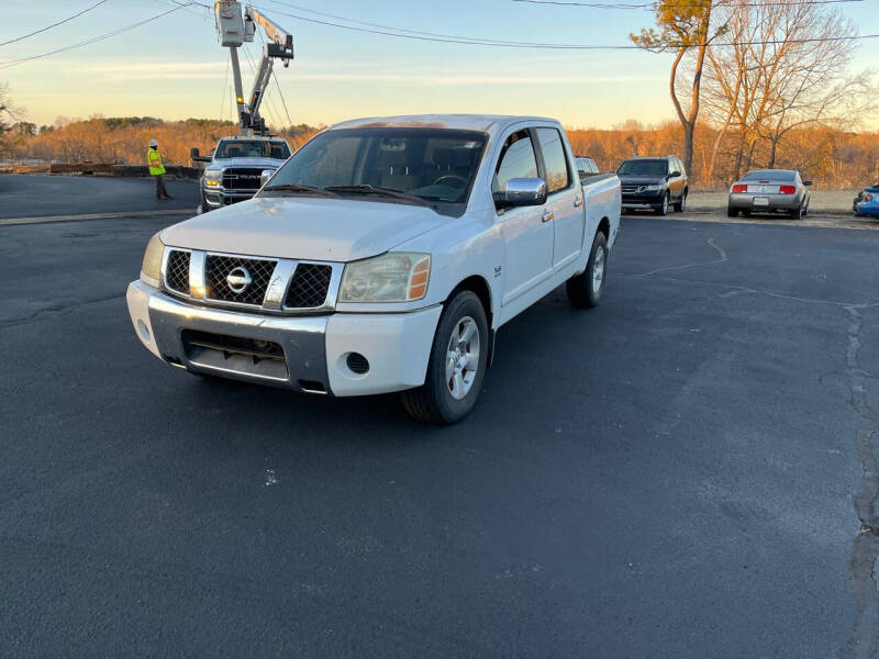 2004 Nissan Titan for sale at Billy's Auto Sales in Lexington TN