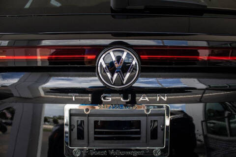 2025 Volkswagen Tiguan SE 4Motion