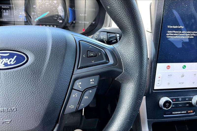 2023 Ford Edge SE